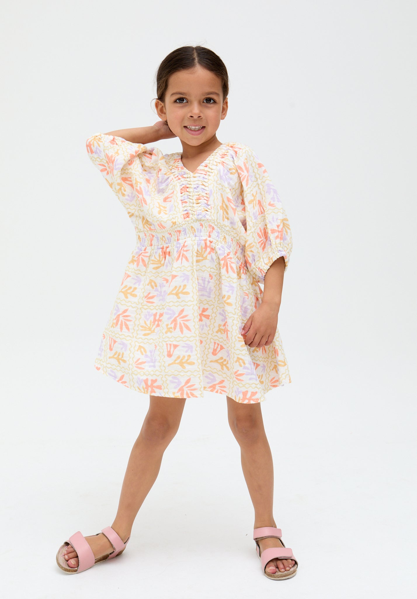 Soipoi Ruched V Neck Matisse Print Dress