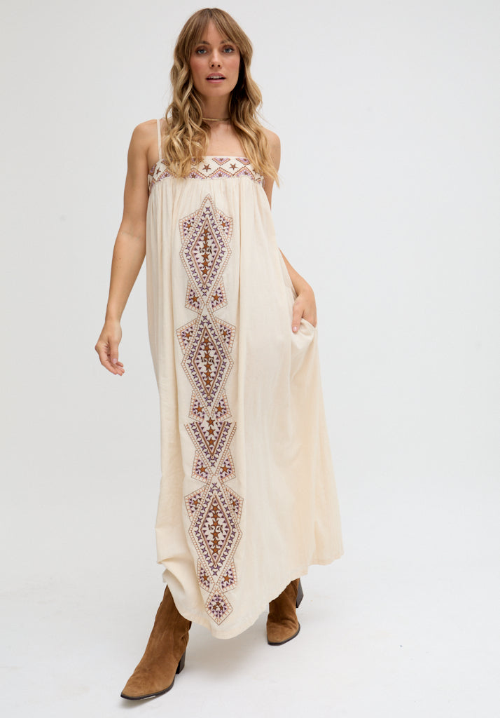 Sapphire Spaghetti Strap Embroidered Maxi Dress In Cream