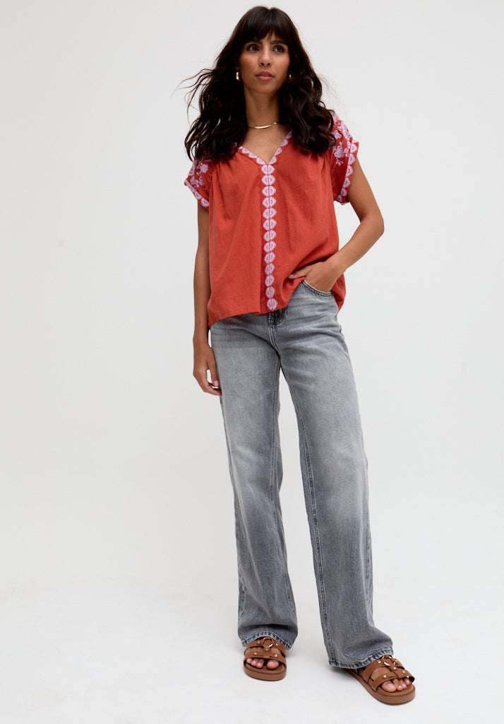 Luna V-Neck Embroidered Blouse In Brown