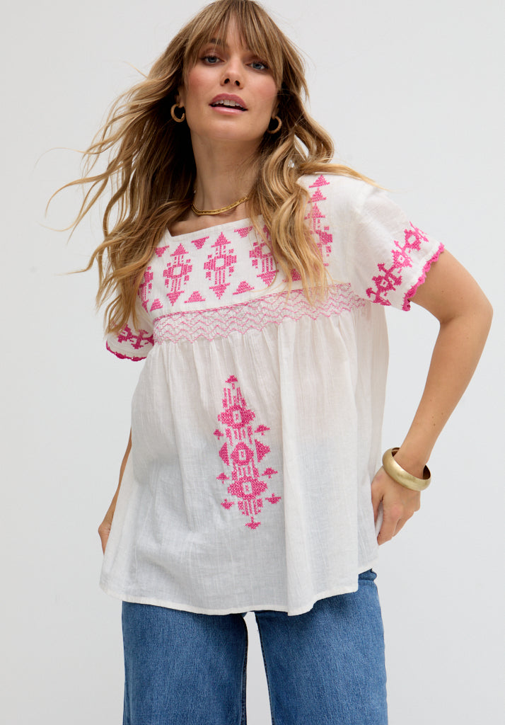 Flora Short Sleeve Embroidered Blouse In White