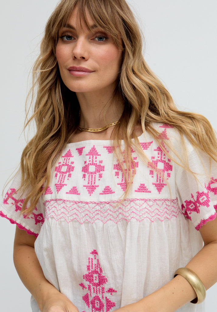 Flora Short Sleeve Embroidered Blouse In White