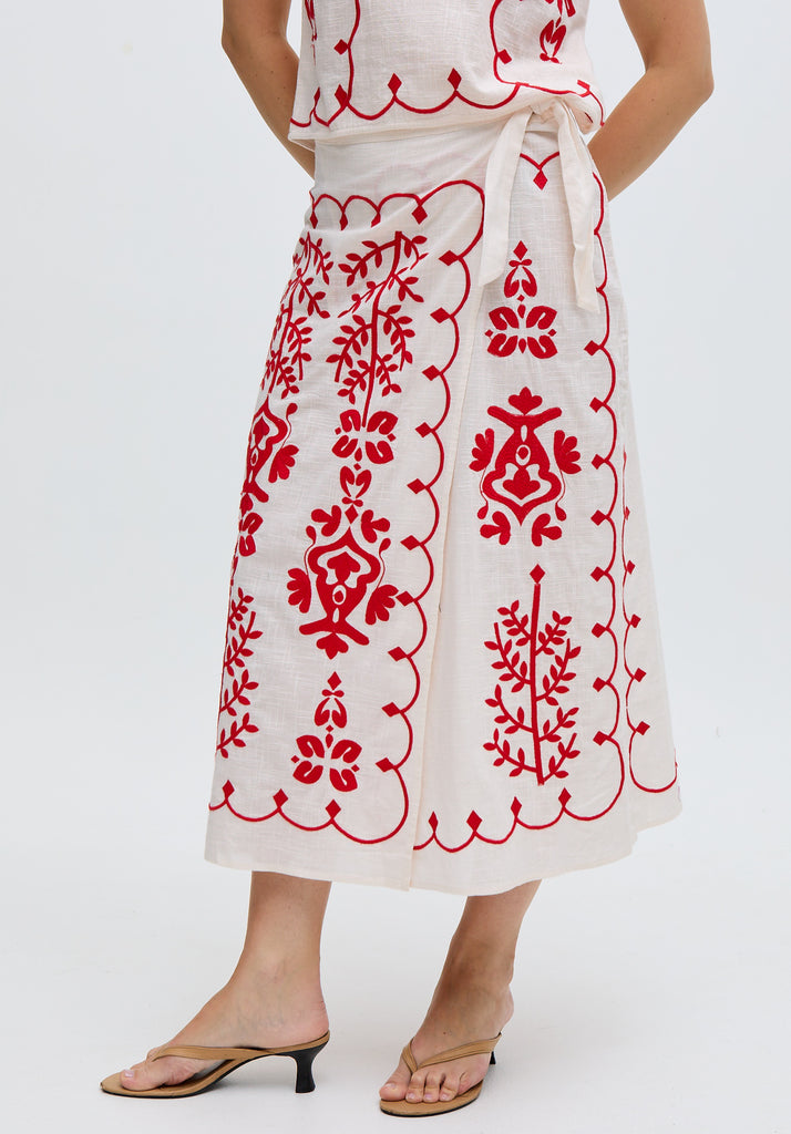 Fraya Cross Hatch Embroidered Wrap Midi Skirt In White