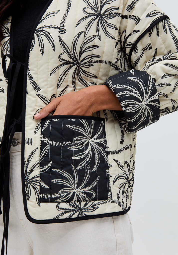 Womens Palm Print Reversible black and white Jacket - image 3