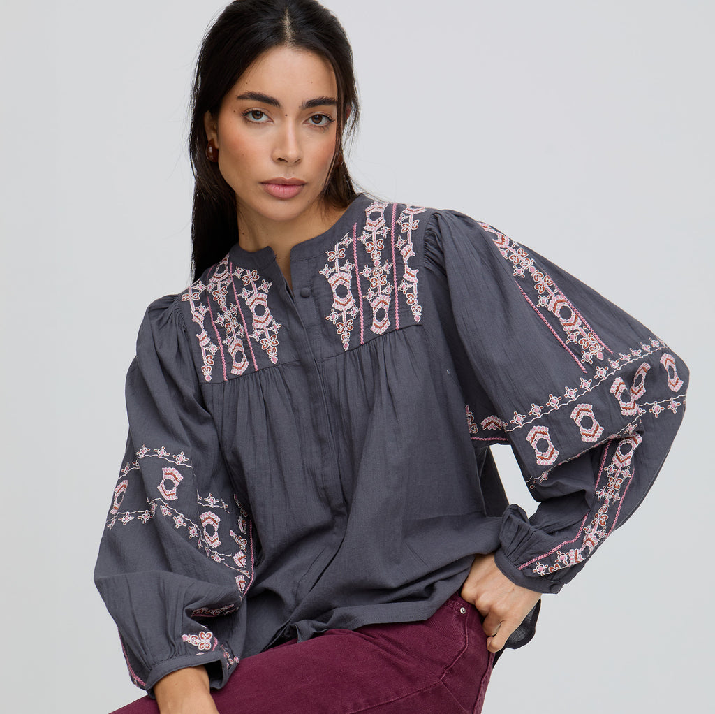 Model wears the Demi Embroidered Ballon Sleeve Shirt In Grey